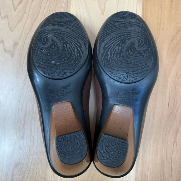 Dansko Kahlua Pull Comfort Leather Clogs Heels Mary Jane Shoes - Picture 9 of 13